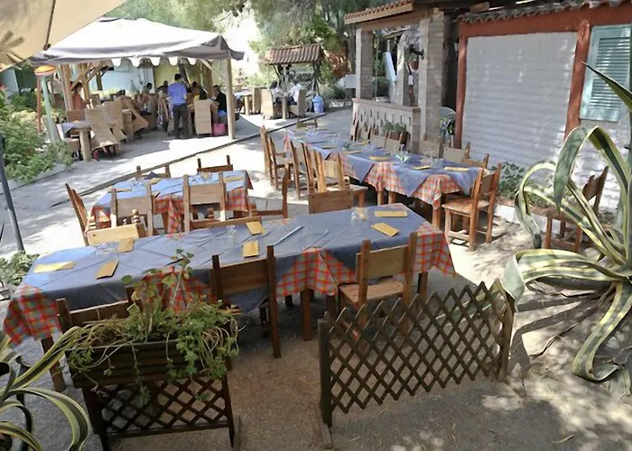 Villaggio Irene פארק נופש