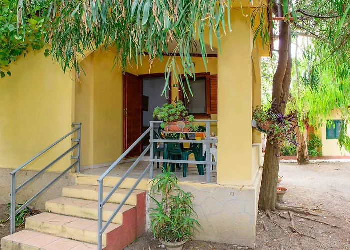 Villaggio Irene פארק נופש 4*